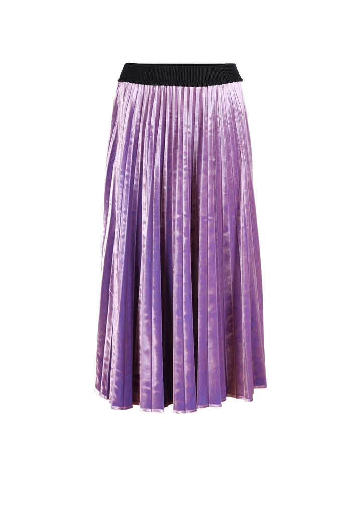 Olga de polga new Mirage pleat skirt in soft velvet. Colour lilac. With a flattering black elastic waistband. Front view