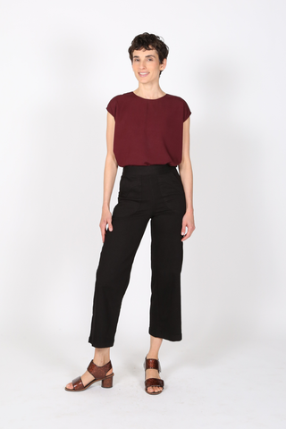 Peggy Jeans Black in Denim