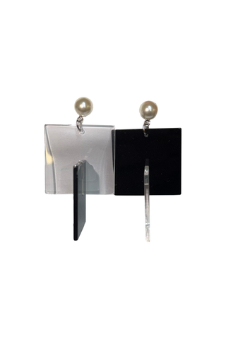 Panel Earrings Monochrome