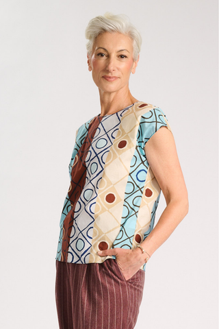 Atlas Two-Way Tee Stone in Cotton