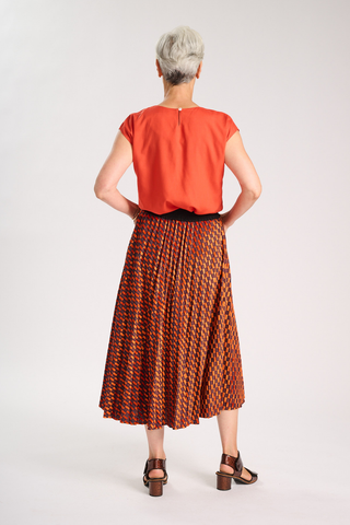 Aura Pleated Skirt Tamarillo