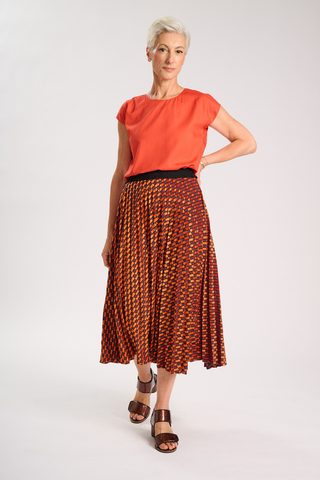Aura Pleated Skirt Tamarillo