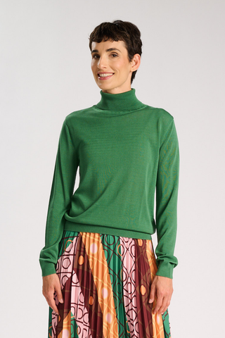 Como Light High-Neck Sweater Green in Tencel & Silk