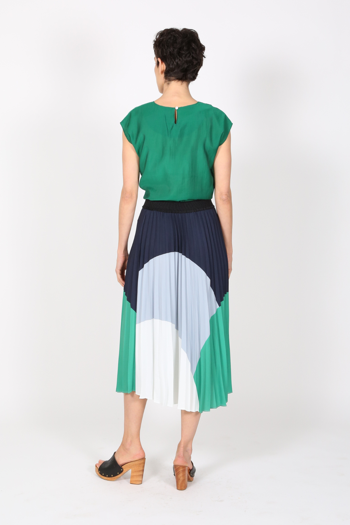 Dorothy Pleat Skirt Green