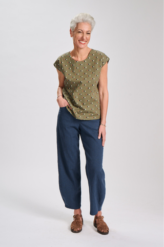 Greta Pants Lino Navy in Linen