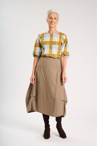 Milwaukee Verona Skirt Latte in Cotton