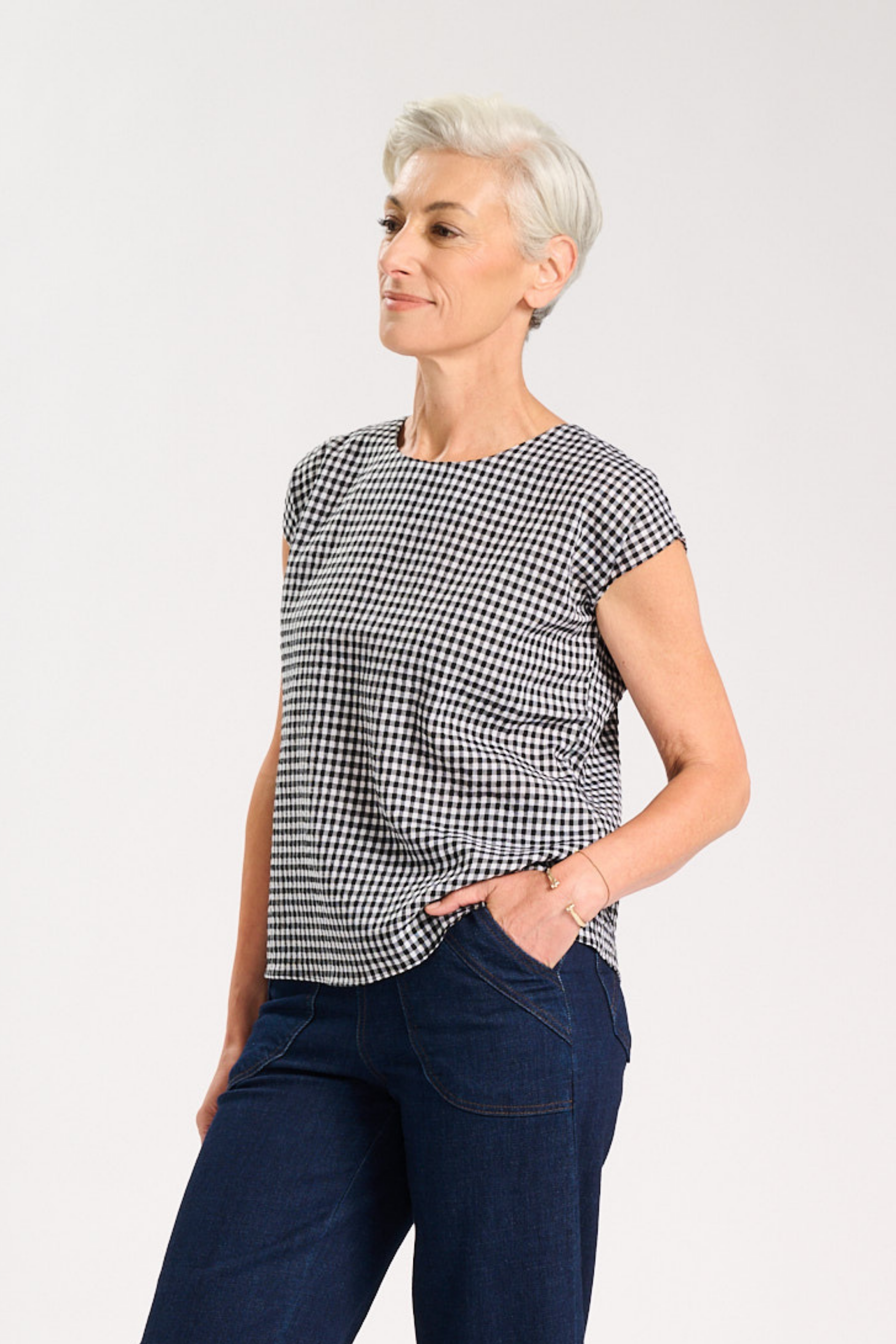 Mono Tee Black & White in Cotton/Rayon