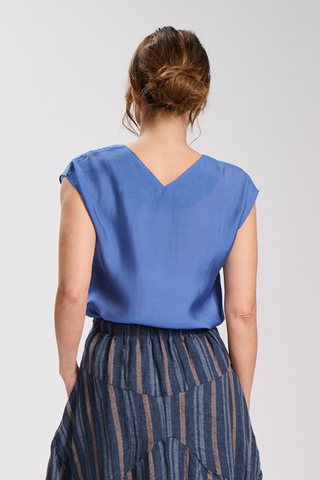 Skyscraper Two-way Tee Lapis Blue in Tencel