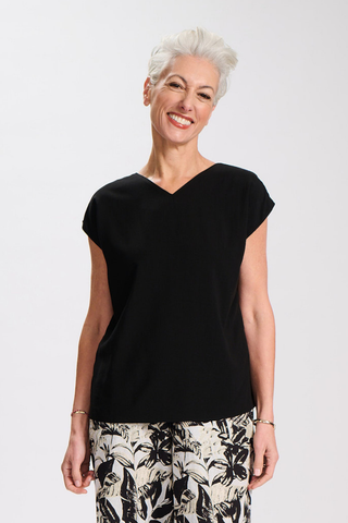 Studio Two-way Tee Black in Tencel