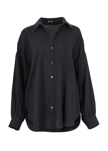 Olga de Polga Black Wash Le Bon Shirt in linen blend. Front view. Long sleeves with an oversized relaxed fit.