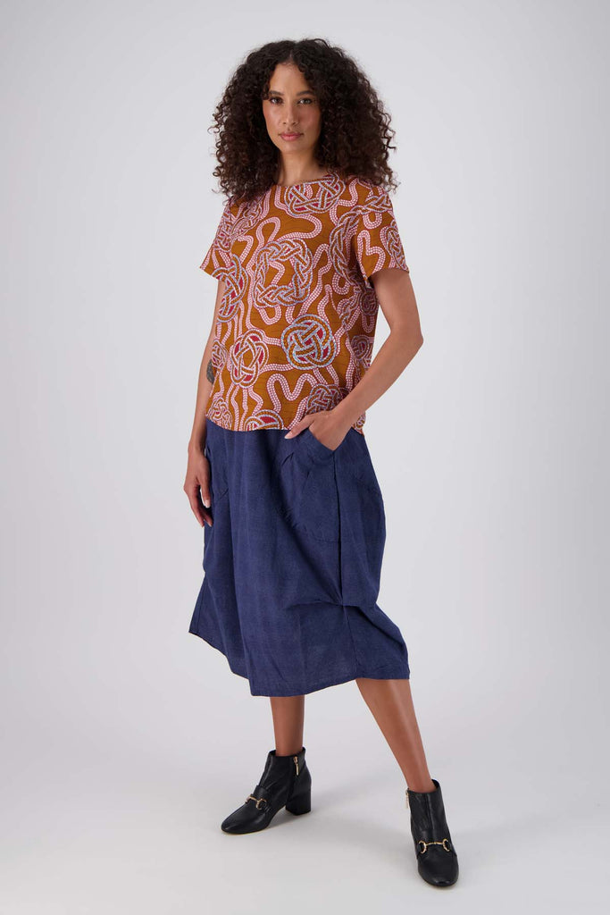 Olga de Polga top in our Loveknots printed cotton seersucker. Front full length view on model.