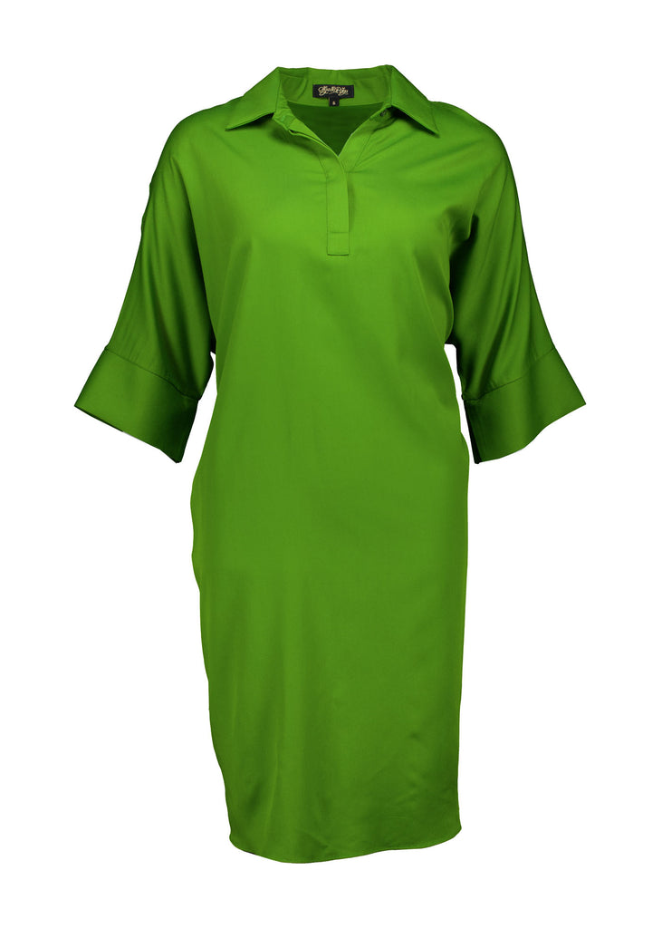 Olga de Polga Marianna Estilo dress in Green. This elegant Marianna Estilo Shift Dress in Green is perfect for any occasion. Made from a luxurious rayon/cotton mix, it combines comfort with effortless style. Front view.