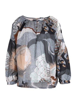 Olga de Polga Leila blouse in cotton. Caramel Festival. Front view