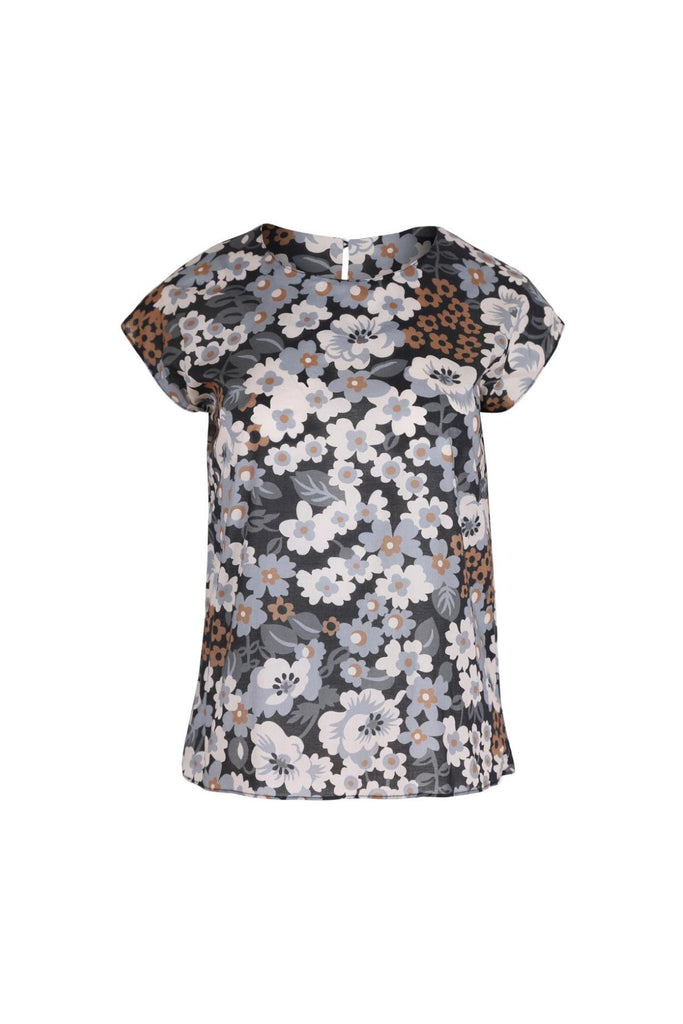 Olga de Polga Dilon tee in Melbourne Sky. cap sleeves, round neckline. Finishes at the hip. Front view