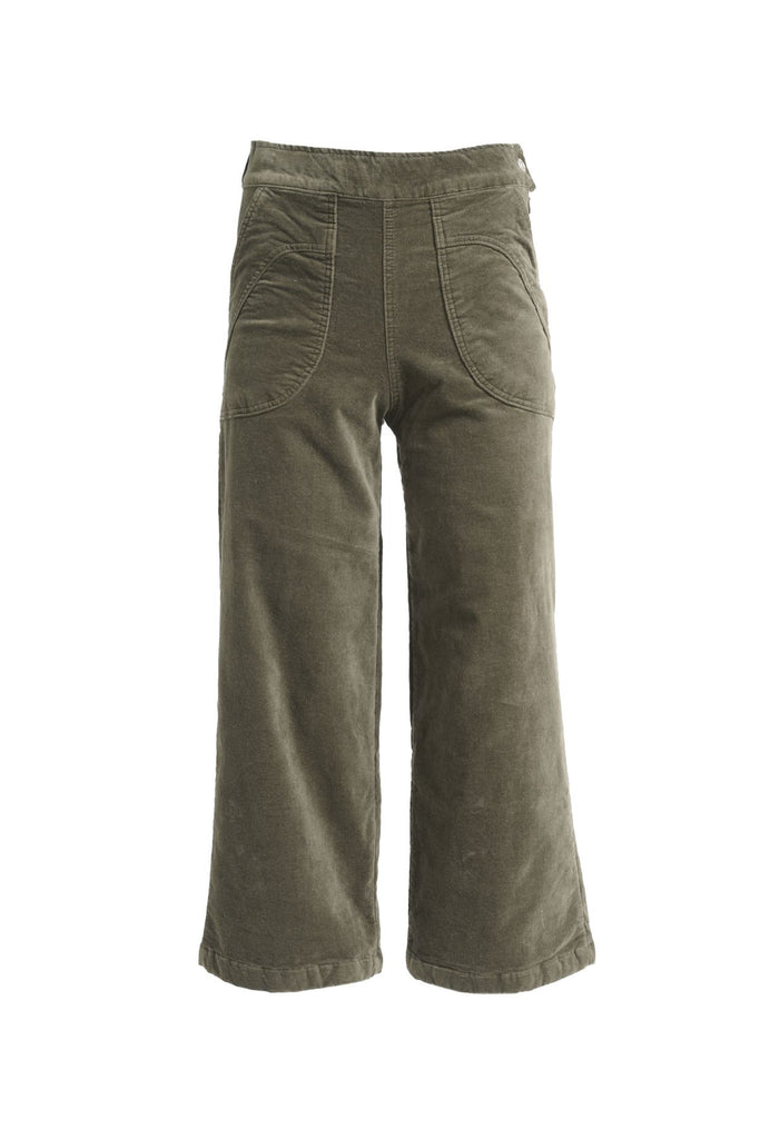 Olga de Polga Peggy Paris pants Olive in soft velvet. Comfortable high waist.
Elastic waistband at the back.
Stretchy wide leg.  Front view