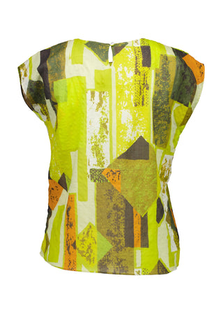 Olga de Polga Casco Tee in Lime green Splice printed cotton seersucker.  Round neckline. Cap sleeves, finished at the hip. Back view.