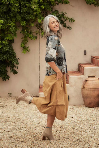 Festival Blouse Caramel in Cotton