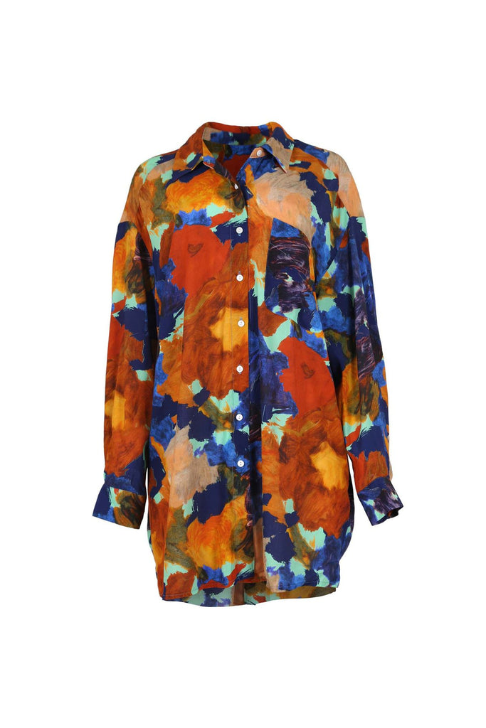 Olga de Polga LAX shirt in the Earth Fiorella print. 100% Cotton. Long sleeves, with a collar and button down front. Oversized fit. Front view