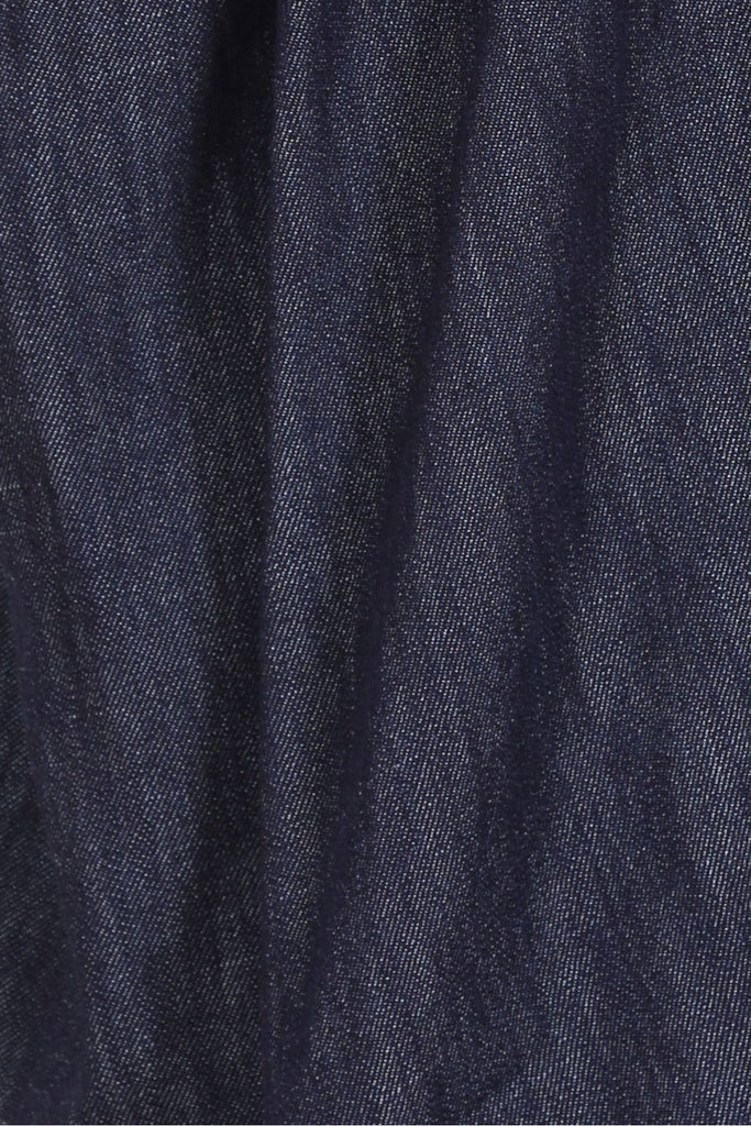 Our new Milwaukee Dark Denim skirt is here! Cut in a universally-flattering a-line design, the pockets and subtle gathers on this skirt create a unique shape. Available in two shades of blue denim. Fabric close up