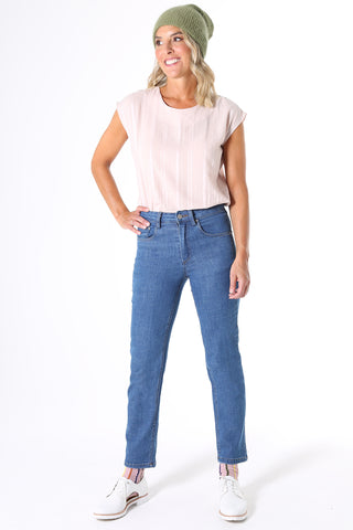 Olga de Polga Mila Skinny denim jeans in a super comfy stretch denim that pulls you in, in all the right places. With five pockets, front zipper fly and button fastening. Perfect with our oversized cardi's and knits.